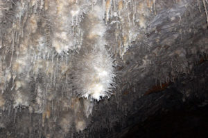una de las mas bellas formaciones en la cueva (La Lámpara)